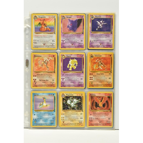 416 - COMPLETE POKEMON FOSSIL SET, card condition ranges from lightly played to excellent apart from Zapdo... 