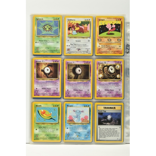 425 - COLLECTION OF POKEMON NEO DISCOVERY CARDS, includes three holos including Umbreon 13/75, card condit... 