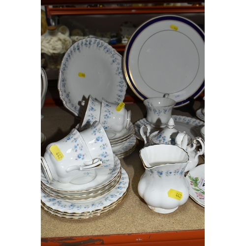 442 - A COLLECTION OF TEA AND DINNER WARES to include a Royal Doulton 'Burgundy' tea and dinner service co... 