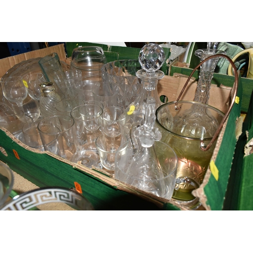 459 - THREE BOXES AND LOOSE GLASSWARE, to include two Dartington crystal decanters with stoppers, two cut ... 