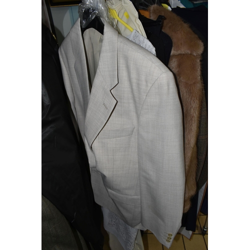 484 - A QUANTITY OF LADIES' AND MEN'S CLOTHING, to include men's suits, trousers and jackets, brands to in... 