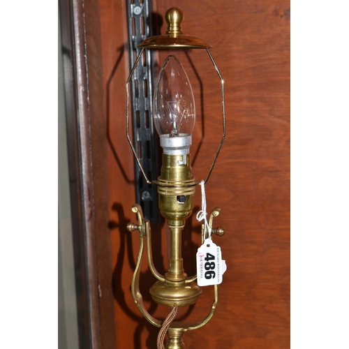 486 - A BRASS GIMBAL TABLE LAMP, height 43cm (1) (Condition Report: appears ok, untested, some tiny dents ... 