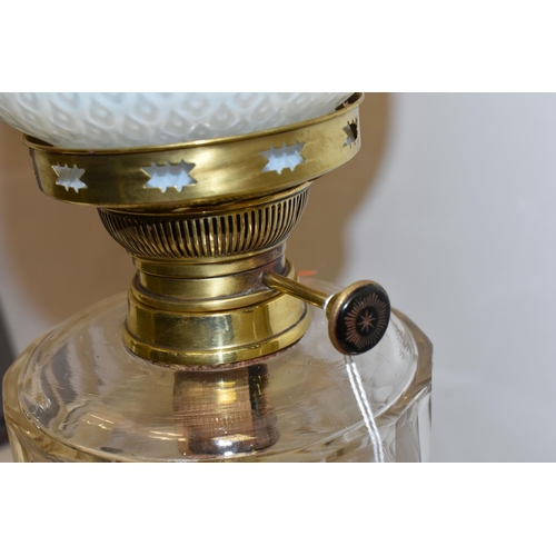 495 - A VICTORIAN STYLE OIL LAMP, brass Corinthian column, stepped square base, clear glass facet cut rese... 