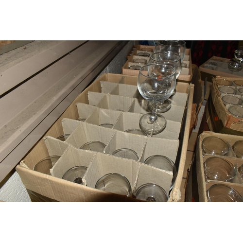 502 - TWELVE BOXES OF MOSTLY RAVENHEAD WHOLESALE GLASSES to include wine glasses, brandy glasses, aperitif... 