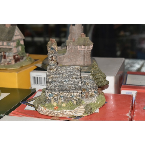 506 - A COLLECTION OF TWENTY-THREE LILLIPUT LANE SCULPTURES, to include English collection North, The Choc... 