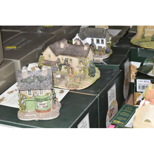 512 - A COLLECTION OF TWENTY-FOUR LILLIPUT LANE SCULPTURES, comprising of, Collectors Club, Woodmans Retre... 