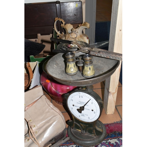 515 - TWO BOXES AND LOOSE MISCELLANEOUS ITEMS to include a vintage Sparklet Type D wire bound syphon, a vi... 