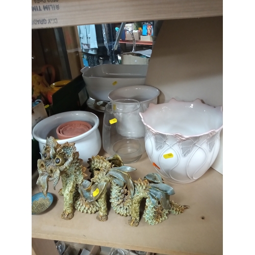 501 - FOUR BOXES AND LOOSE CERAMICS to include a Yare Pottery dragon length 35cm (chipped face and tail), ... 