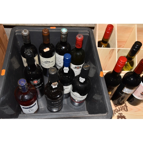 931 - WINE, PORT & COGNAC, Two Boxes containing Twenty Bottles comprising 1 x Martell VS Cognac, 40% vol. ... 