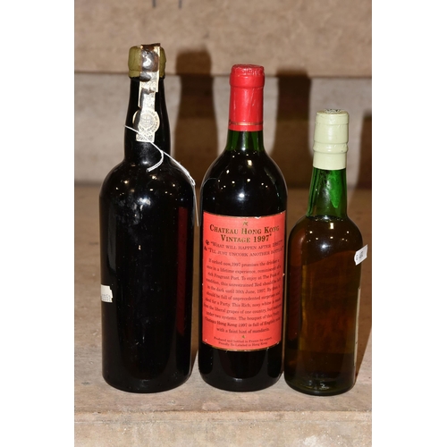 933 - ALCOHOL, Three Bottles comprising 1 x TAYLOR'S QUINTA DE VARGELLAS 1974 Vintage Port, bottled in Opo... 