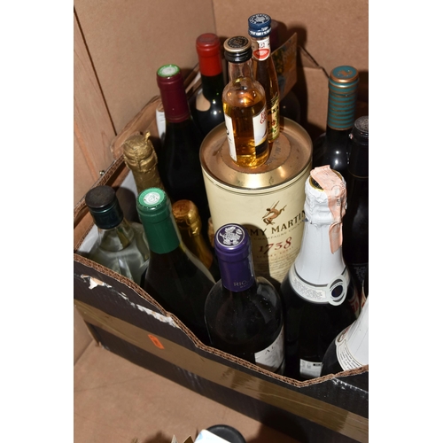 938 - ALCOHOL.One Box containing a collection of Wine, Champagne, Whisky,Cognac and Spirit, twenty-one bot... 