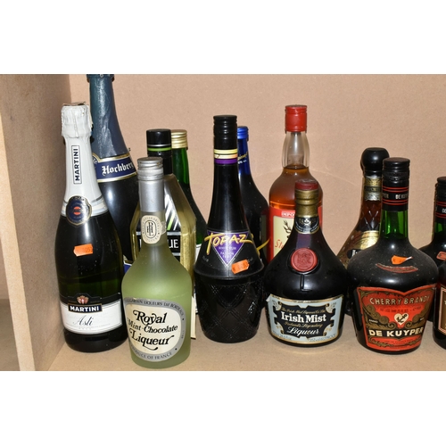 949 - ALCOHOL, A Collection of Old Alcohol comprising fifty assorted bottles of Wine, Spirit and Liqueurs ... 