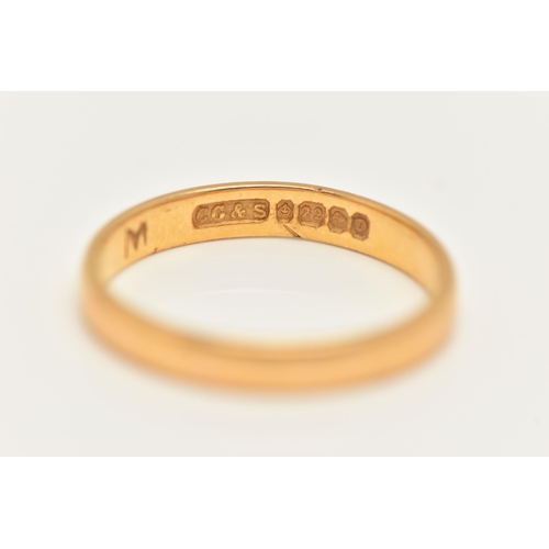 11 - A 22CT GOLD BAND RING, a plain band ring, 22ct hallmark for Birmingham, ring size M, approximate wei... 