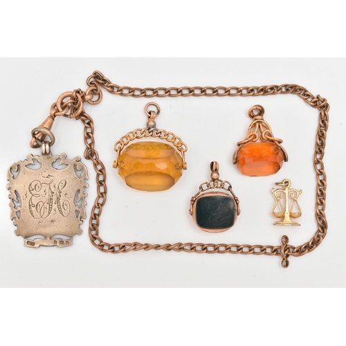 43 - AN ASSORTMENT OF JEWELLERY, to include a spinning fob, inlay set with bloodstone and agate, hallmark... 