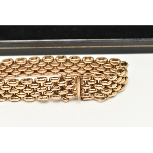 45 - A HEAVY 9CT GOLD CHAIN BRACELET, a yellow gold brick link style chain, fitted with an integrated pus... 