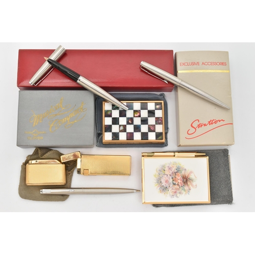 165 - A SELECTION OF PENS, LIGHTERS AND COMPACTS, to include three Parker pens with brushed steel cases, a... 