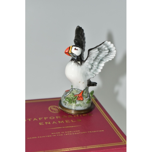 389 - A BOXED STAFFORDSHIRE  CHELSEA BONBONNIERE, a hand painted puffin with outstretched wings, in origin... 