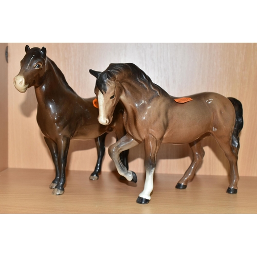 416 - A GROUP OF BESWICK ANIMAL FIGURES, comprising Exmoor Pony 'Heatherman' model no 1645 (small chip to ... 