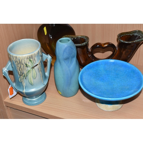 419 - FIVE PIECES OF AMERICAN ART POTTERY, comprising a Roseville Pottery twin handled vase, with relief m... 