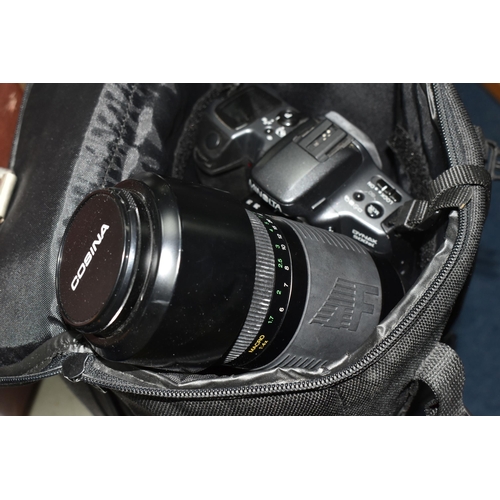 455 - ONE BOX AND LOOSE CAMERAS AND ACCESSORIES to include a Minolta XD-5 fitted with a 50mm 1:17mm lens, ... 