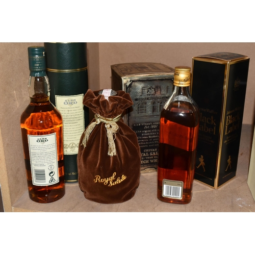 908 - WHISKY, Three Bottles of Exceptional Whisky comprising 1 x GLEN ORD SINGLE MALT, aged 12 Years, 40% ... 