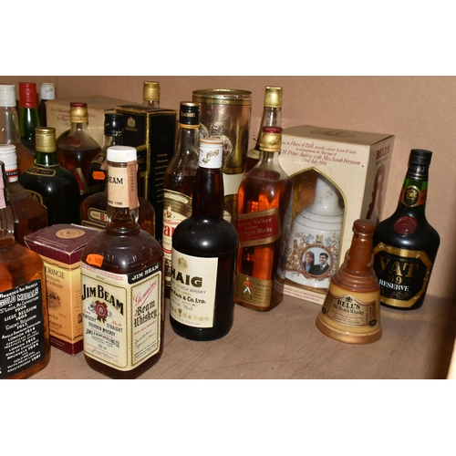 920 - WHISKY, Twenty-two Bottles of Blended Whisky comprising 2 x BELL'S Commemorative Decanters (H.M. Que... 