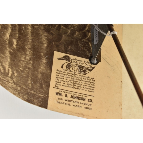 911A - A JOHNSON'S FOLDING STAKE-OUT CANADA GOOSE DECOY, complete with metal stand, the decoy is a lithogra... 