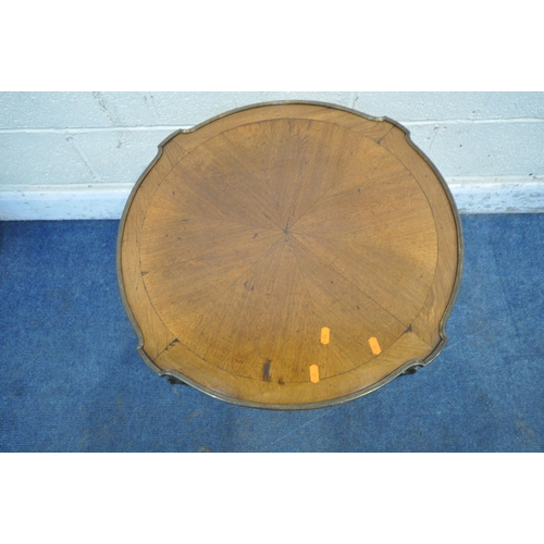 1234 - A LATE 19TH / EARLY 20TH CENTURY FRENCH CIRCULAR LAMP TABLE, the top and undershelf with fan shaped ... 