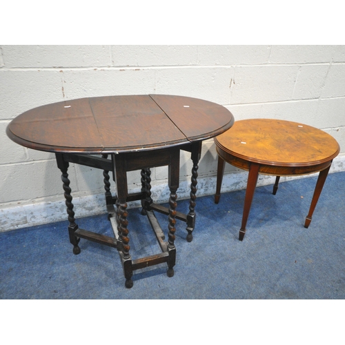 1282 - A 20TH CENTURY OAK BARLEY TWIST GATE LEG TABLE, open width 92cm x depth 61cm x height 73cm, along wi... 