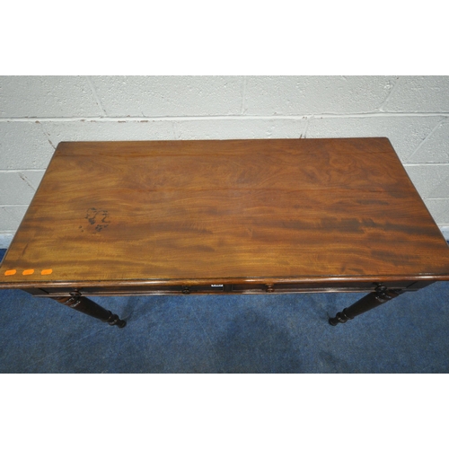 1307 - AN EARLY 20TH CENTURY MAHOGANY SIDE TABLE, with two frieze drawers, raised on turned and tapered leg... 