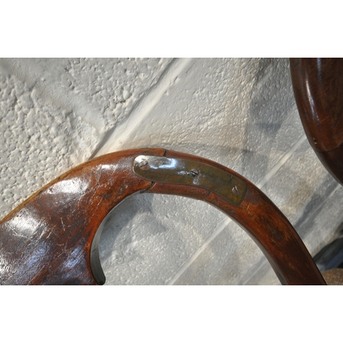 1314 - A VICTORIAN MAHOGANY SPOON BACK CHAIR, with buttoned back rest, scrolled details, raised on shaped l... 