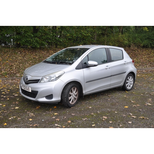 1002 - A 2012 TOTOYA YARIS TR-VVT-1 FIVE DOOR HATCHBACK CAR IN SILVER with a 1329cc petrol engine, 6 speed ... 