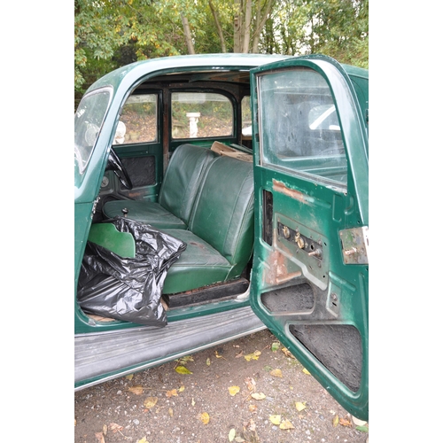 1003 - A 1948 ROVER P3-60 FOUR DOOR SALOON CAR IN GREEN with a 1595cc petrol engine, four speed manual gear... 