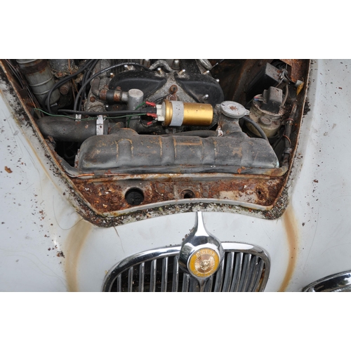 1004 - A 1968 JAGUAR 340 FOUR DOOR SALOON CAR IN GREY, in need of restoration, with a 3442cc straight six p... 