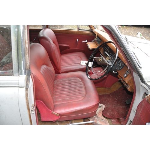 1004 - A 1968 JAGUAR 340 FOUR DOOR SALOON CAR IN GREY, in need of restoration, with a 3442cc straight six p... 