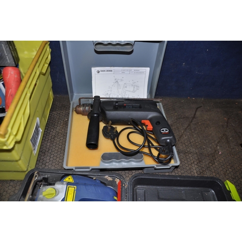 1066 - A TRAY CONTAINING HAND AND POWER TOOLS including a Black and Decker BD555RT drill, a Silverline chai... 