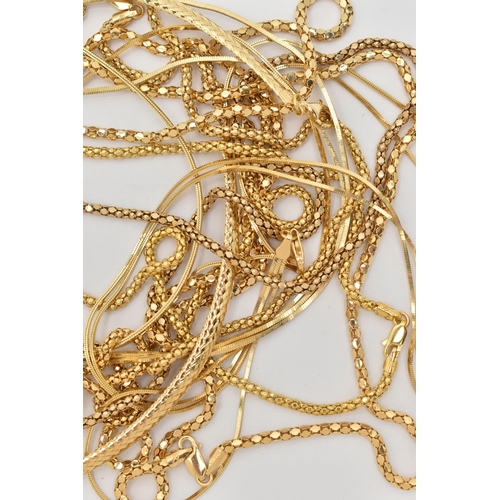 121 - A SELECTION OF GILT METAL CHAINS, to include ten chains, most pieces stamped 925, approximate gross ... 