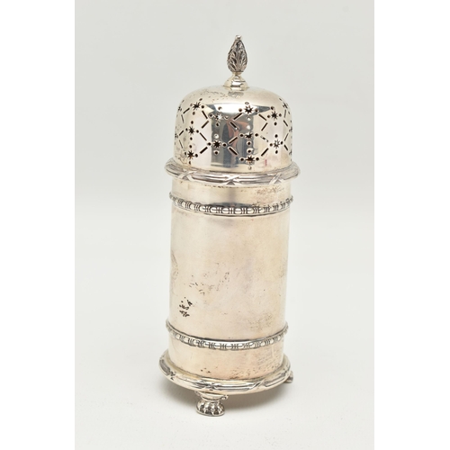 154 - AN EARLY 20TH CENTURY SILVER SUGAR CASTER, beaded detail raised on three paw feet, pierced cover wit... 