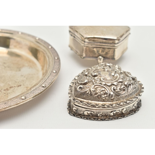 158 - A SILVER DISH WITH TWO TRINKET BOXES, the dish of a circular form with Celtic pattern raised rim, ha... 