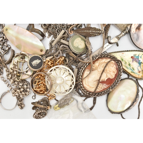 99 - ASSORTED SILVER AND WHITE METAL JEWELLRY AND ITEMS, to include a silver hinged bangle, hallmarked Bi... 