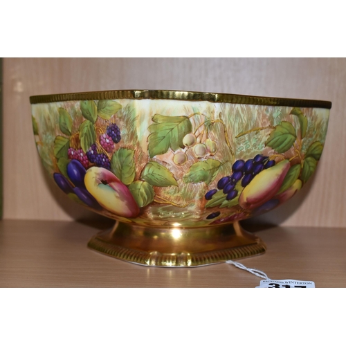 317 - A HAND-PAINTED AYNSLEY ORCHARD GOLD PEDESTAL FRUIT BOWL of canted square form, with a green manufact... 