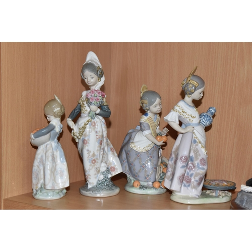 341 - FOUR LLADRO FIGURES OF SPANISH GIRLS SCULPTED BY JUAN HUERTA, comprising 'Miss Valencia', no 1422, i... 