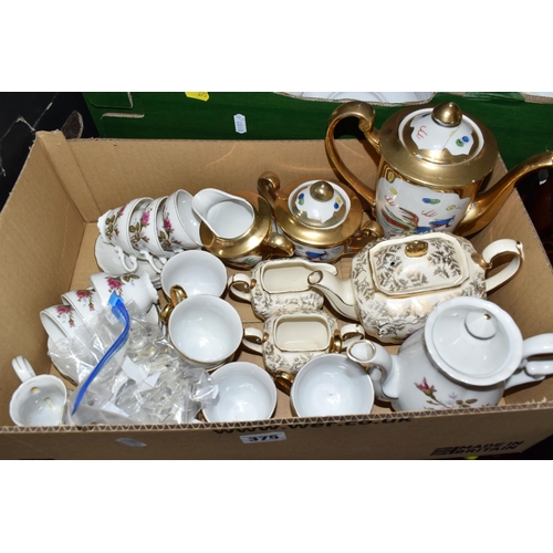 375 - THREE BOXES AND LOOSE CERAMIC KITCHENWARE comprising a box of Sheriden tea and dinner ware to includ... 