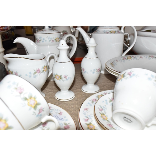 428 - A SIXTY SEVEN PIECE MAYFAIR DINNER SERVICE, comprising a soup tureen, a meat plate, two oval serving... 