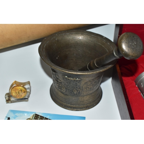 433 - A BOX AND LOOSE METALWARE, EPHEMERA, AND SUNDRY ITEMS, to include a bronze singing bowl, a boxed pai... 