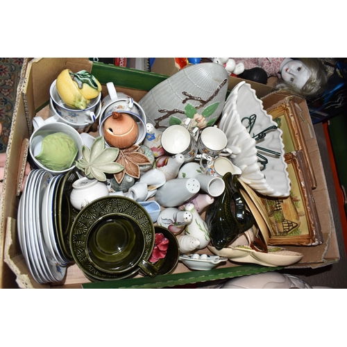 439 - THREE BOXES AND LOOSE CERAMICS, to include a Govancroft twin handled vase with wire floral frog, a S... 