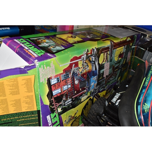 441 - FOUR BOXES AND LOOSE TOYS AND GAMES, to include a boxed Nickelodeon Teenage Mutant Ninja Turtles Sec... 