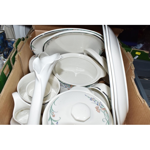 449 - THREE BOXES AND LOOSE CERAMICS AND GLASSWARE to include one box of Royal Doulton 'Juno' dinnerware t... 