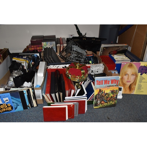 463 - FIVE BOXES AND LOOSE OF MISCELLANEOUS ITEMS, to include a large grey kitchen bin, a metal Christmas ... 