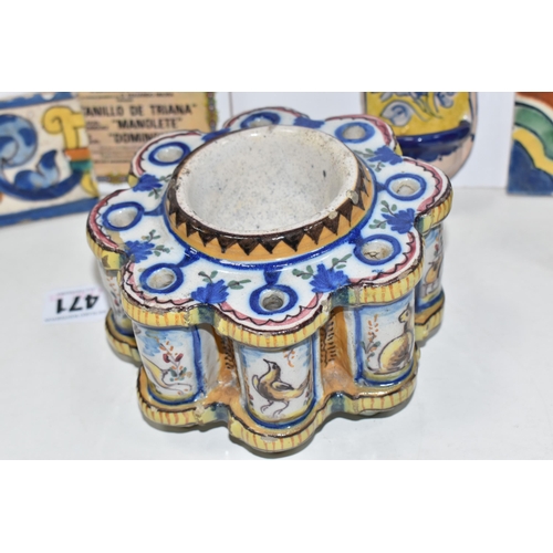 471 - A GROUP OF CONTINENTAL CERAMICS, comprising a tin glazed faience inkwell of lobed form, with central... 